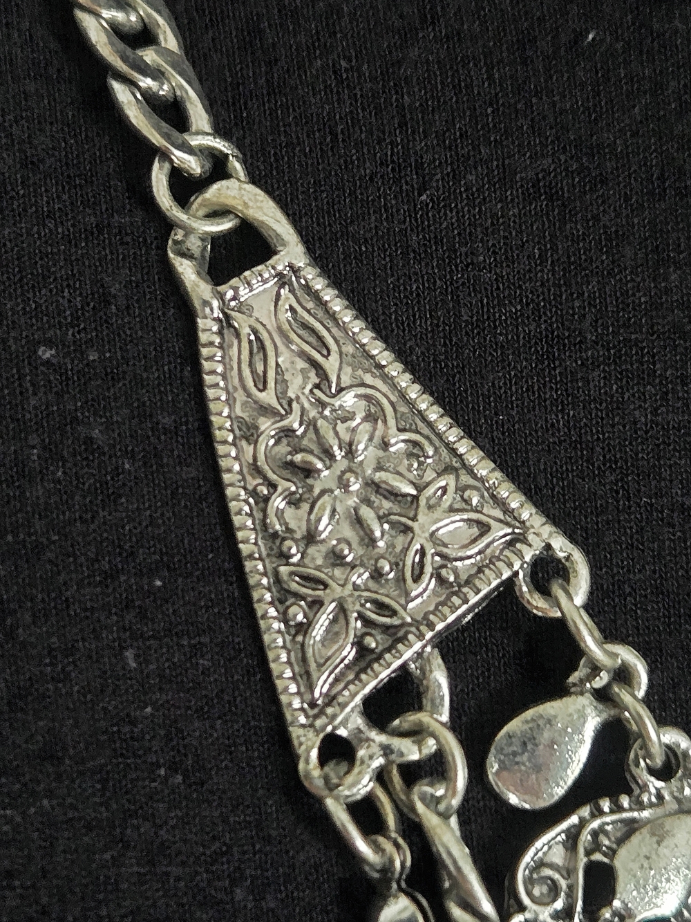 Y2K/2010 Boho Antiqued Silver Tribal Bib Statement Necklace Kuchi Fringe Layered - Picture 5 of 9